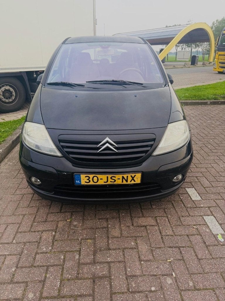 Citroën C3 1.6 16V 2002 Zwart–motor defect–APK tot 09-2027, Auto's, Voorwielaandrijving, 15 km/l, 40 €/maand, 4 cilinders