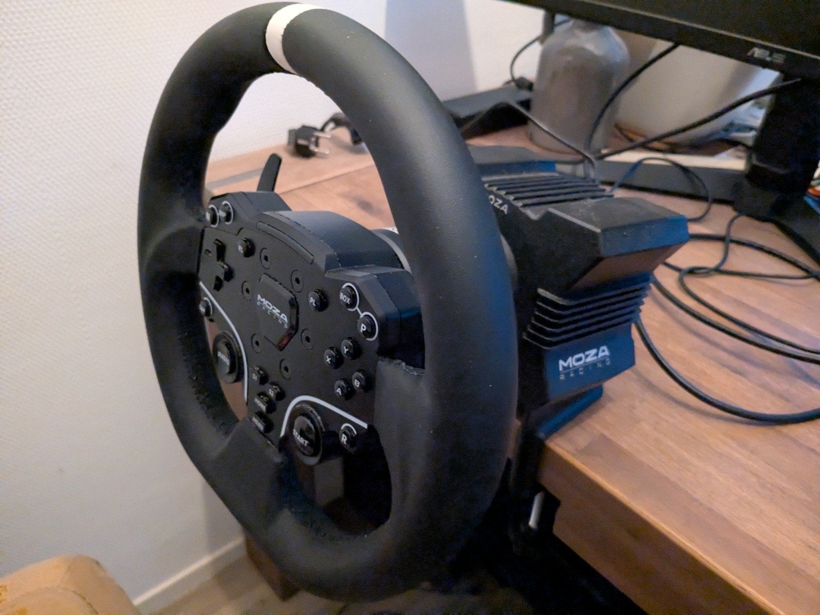 Moza Racing Direct Drive Stuurwiel en Base, Spelcomputers en Games, Spelcomputers | Overige, Info@mozaracing.com, Moza Racing