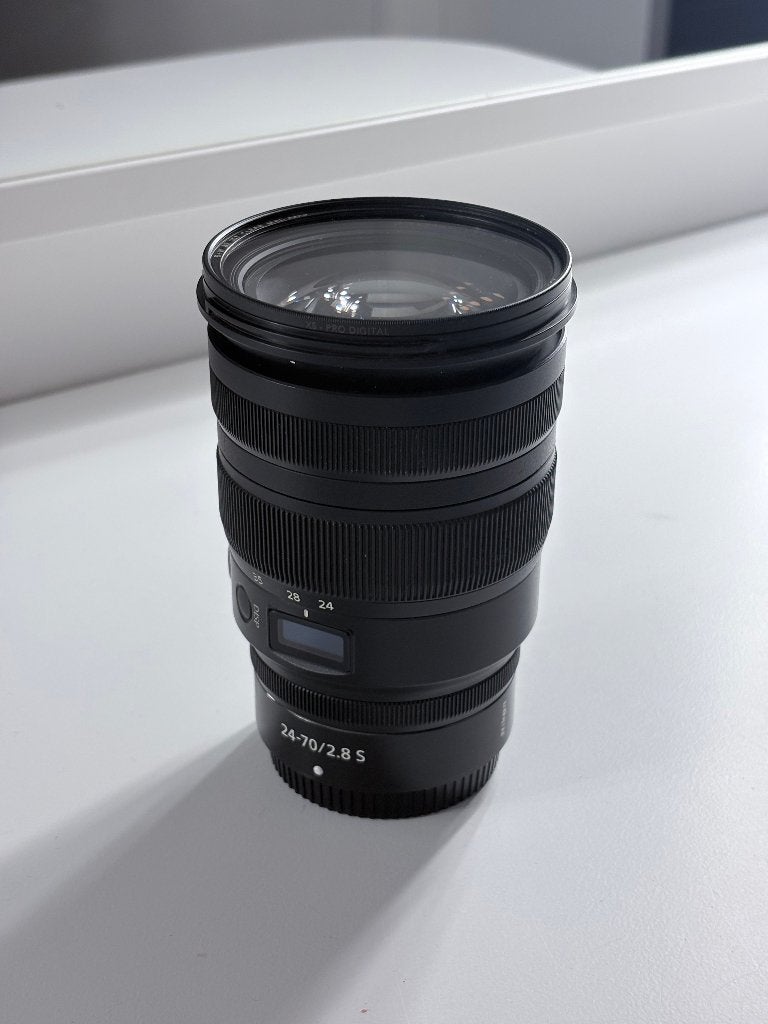 Nikon Lens Z 24-70mm f/2.8 S, Audio, Tv en Foto, Fotografie | Lenzen en Objectieven, Gebruikt, Handmatige focus, Nikon Z-mount