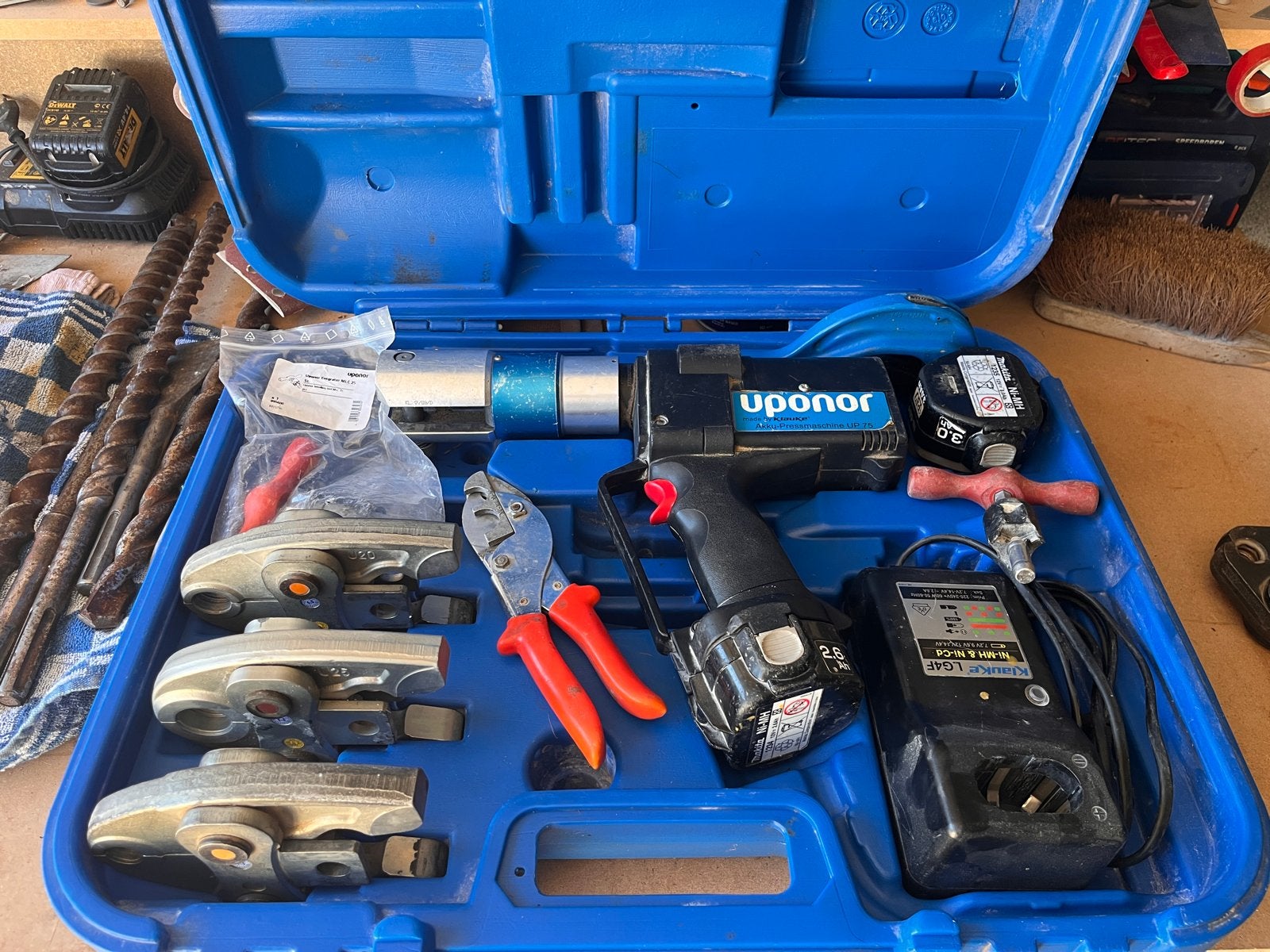Uponor perstang set compleet met persbekken en toebehoren, Ophalen, 6336bb, Gebruikt, Overige merken