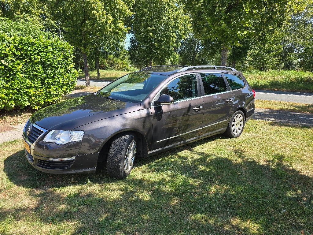 Volkswagen Passat 2.0 FSI 110KW Variant 2006 Zwart, Voorwielaandrijving, 4 cilinders, 1984 cc, Zwart