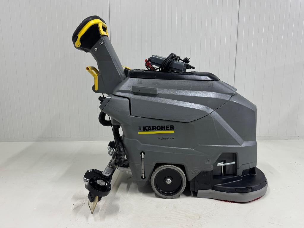 KARCHER SCHROB-/ZUIGMACHINE BD 43/25 C Bp Pack, Ophalen of Verzenden, Zo goed als nieuw, Schrobmachine