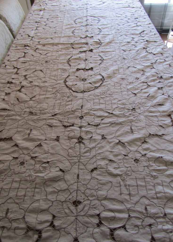 Groot kant tafelkleed 250/170, Antiek en Kunst, Verzenden