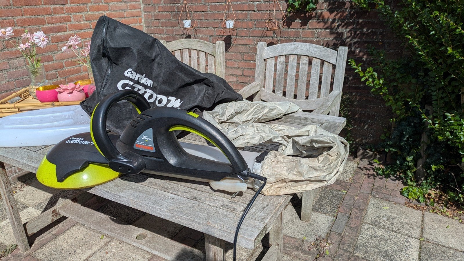 Garden Groom Pro elektrische heggenschaar met opvangzak, Ophalen, Gebruikt, Elektrisch, Garden Groom Pro