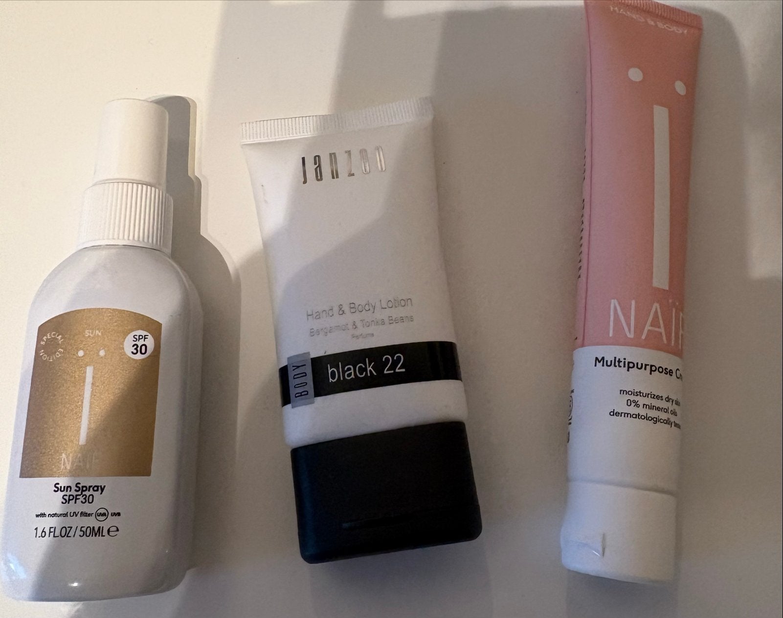 Nieuwe Bodylotion & Zonnebrand - Kleine Verpakkingen, Ophalen of Verzenden, Nieuw, Bodylotion, Crème of Olie