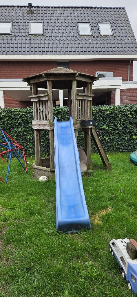 Speelhuisje met glijbaan, Ophalen, Gebruikt, Hout