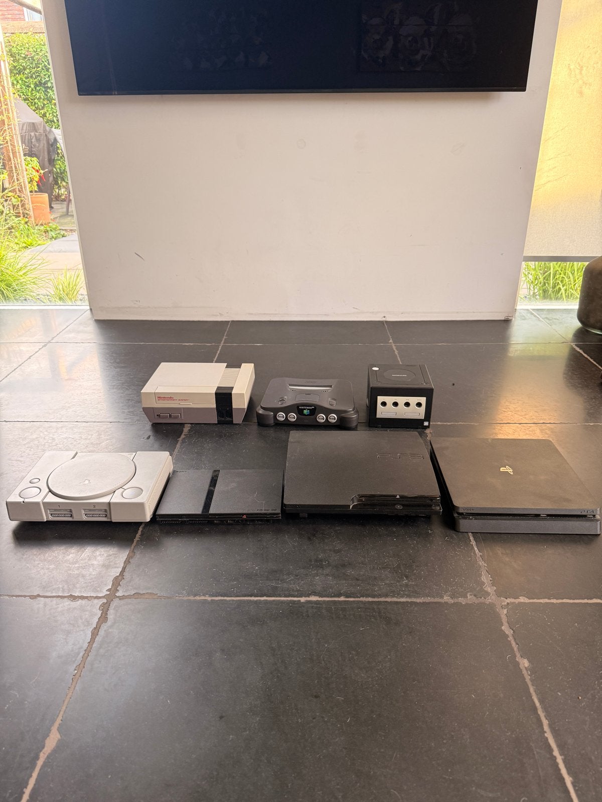 Diverse Retro en Moderne Consoles met Games en Accessoires, Spelcomputers en Games, Ophalen, Gebruikt