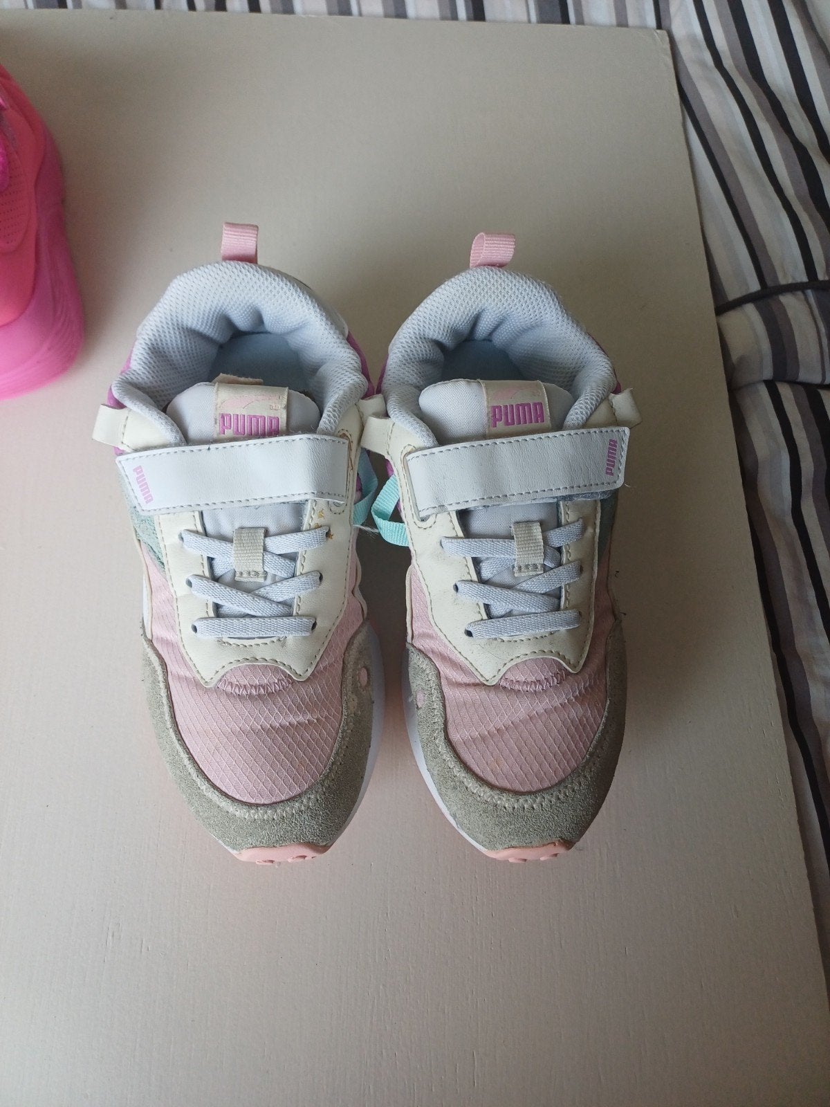 Puma schoenen maat 34,5, Schoentjes, Meisje, Puma, Ophalen of Verzenden