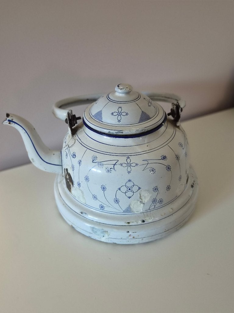 Gietijzeren Thee kan met tuit fluitketel, Ophalen of Verzenden