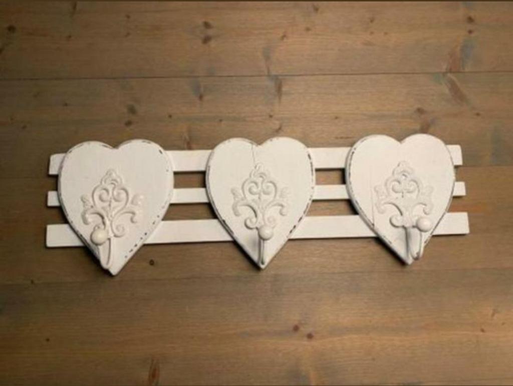 Nieuwe wit wandkapstok met 3 hartvormige haken zara rm ❣️, Ophalen of Verzenden, Nieuw, Wandkapstok