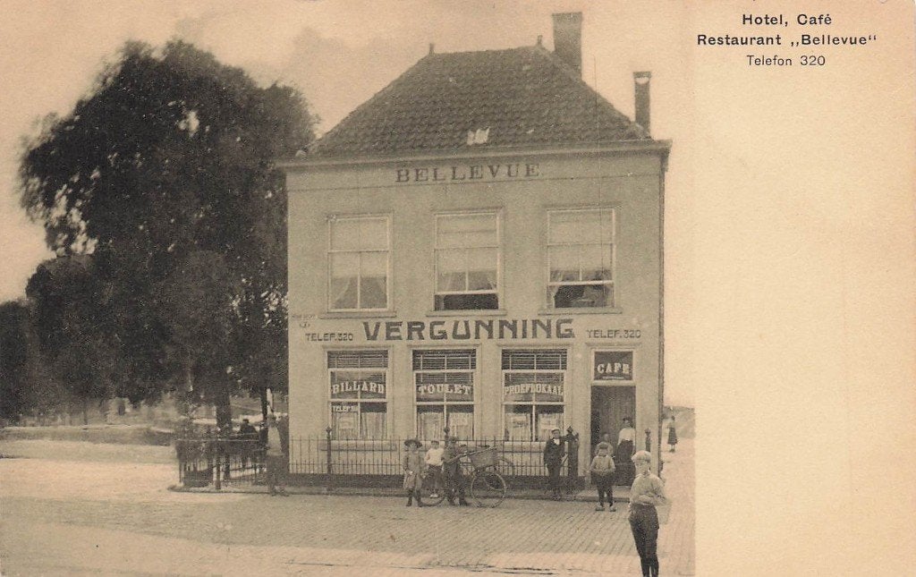 JP317 Delft Zuidwal Hotel Bellevue ca 1910, Verzenden, Voor 1920, Ongelopen, Zuid-Holland