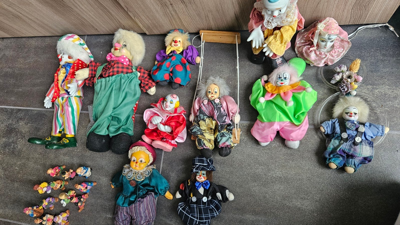 Grote collectie clows - poppen en beeldjes, Verzamelen, Ophalen, Zo goed als nieuw