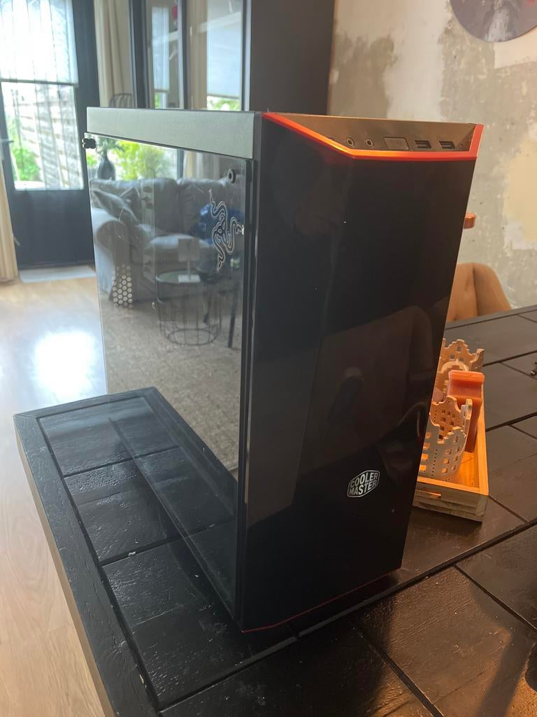 Goedkope gaming pc, geschikt voor simpele games, Ophalen, 8 GB, Zo goed als nieuw, Gaming