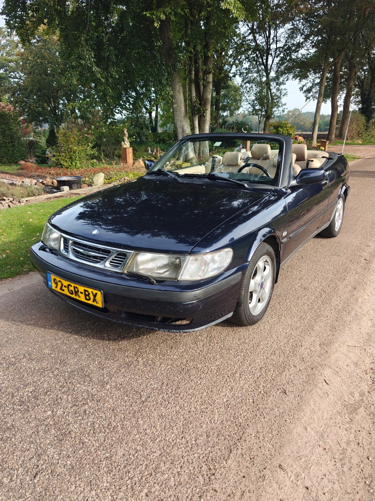 Saab 9-3 2.0 T Cabrio AUT 2001 Blauw, Auto's, Beige, 4 cilinders, Cabriolet, 75 €/maand