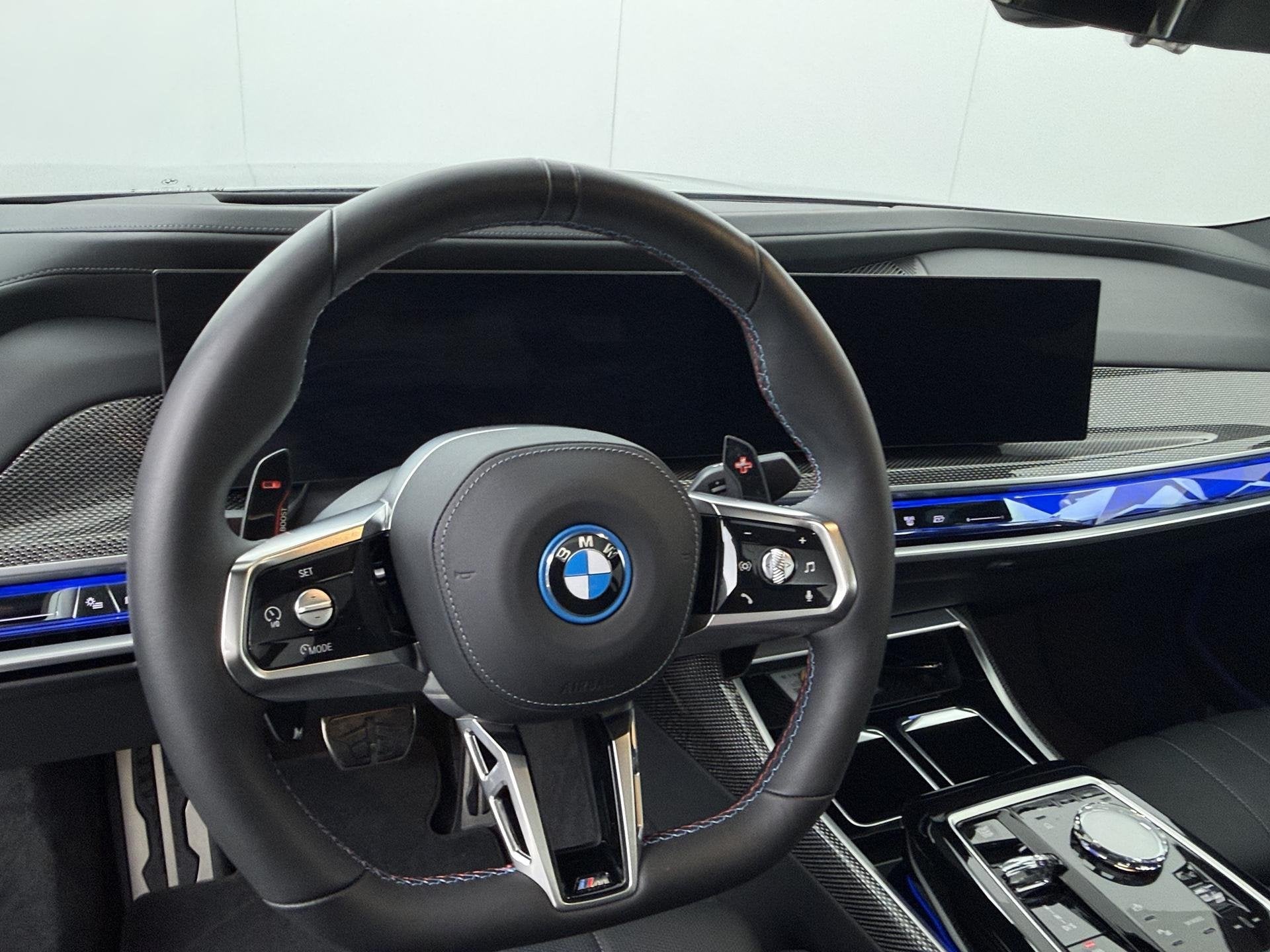 BMW 7-serie M760e xDrive | Trekhaak | SoH 100% | Skylounge E, Auto diversen, Automaat, Einsteinlaan 5
2289 CC  Rijswijk, NL, BMW Nederland B.V.