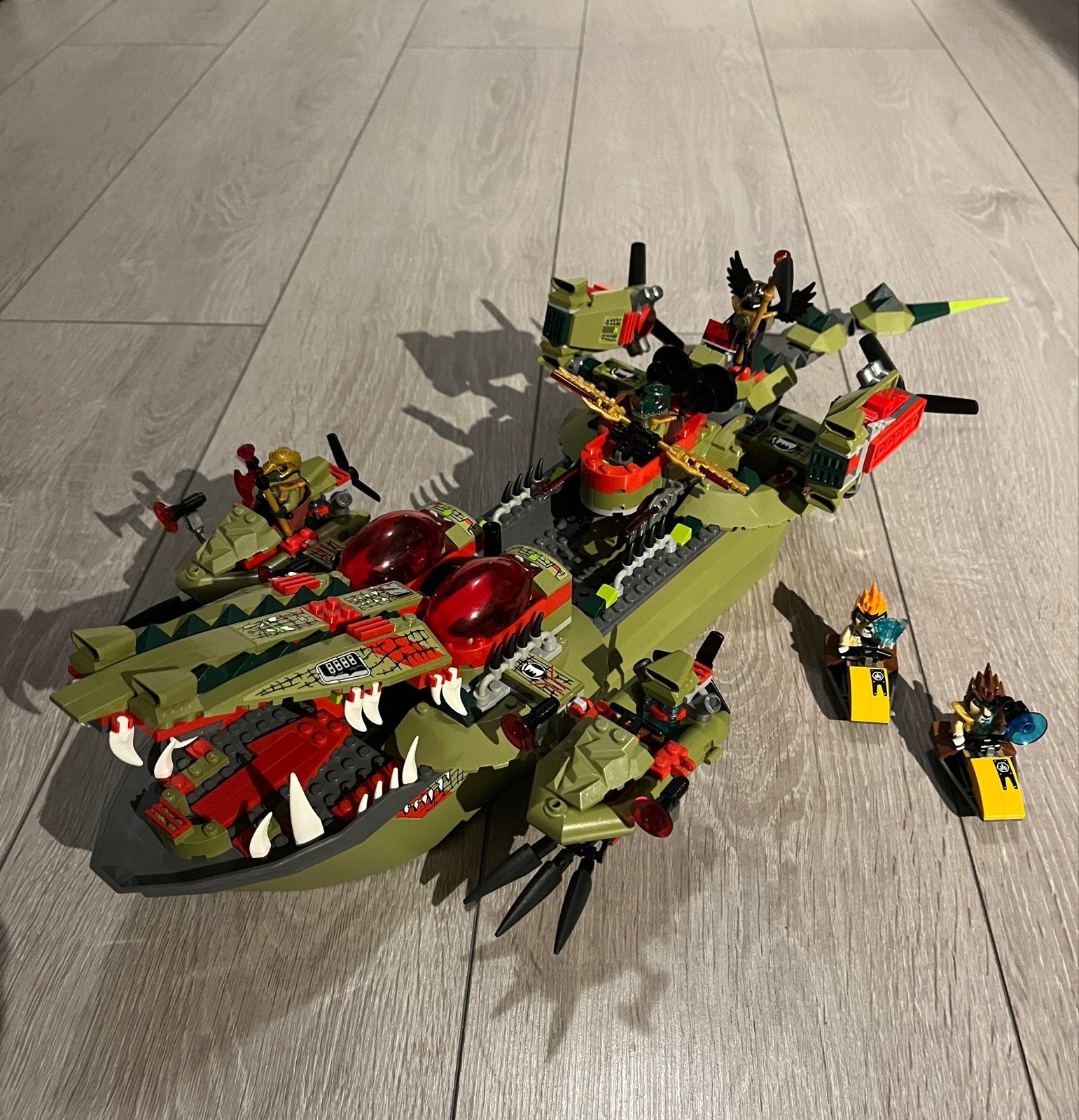 LEGO Chima 70006 Cragger's Command Ship, Kinderen en Baby's, Speelgoed | Duplo en Lego, Compleet, Overige thema's, Lego, Ophalen of Verzenden
