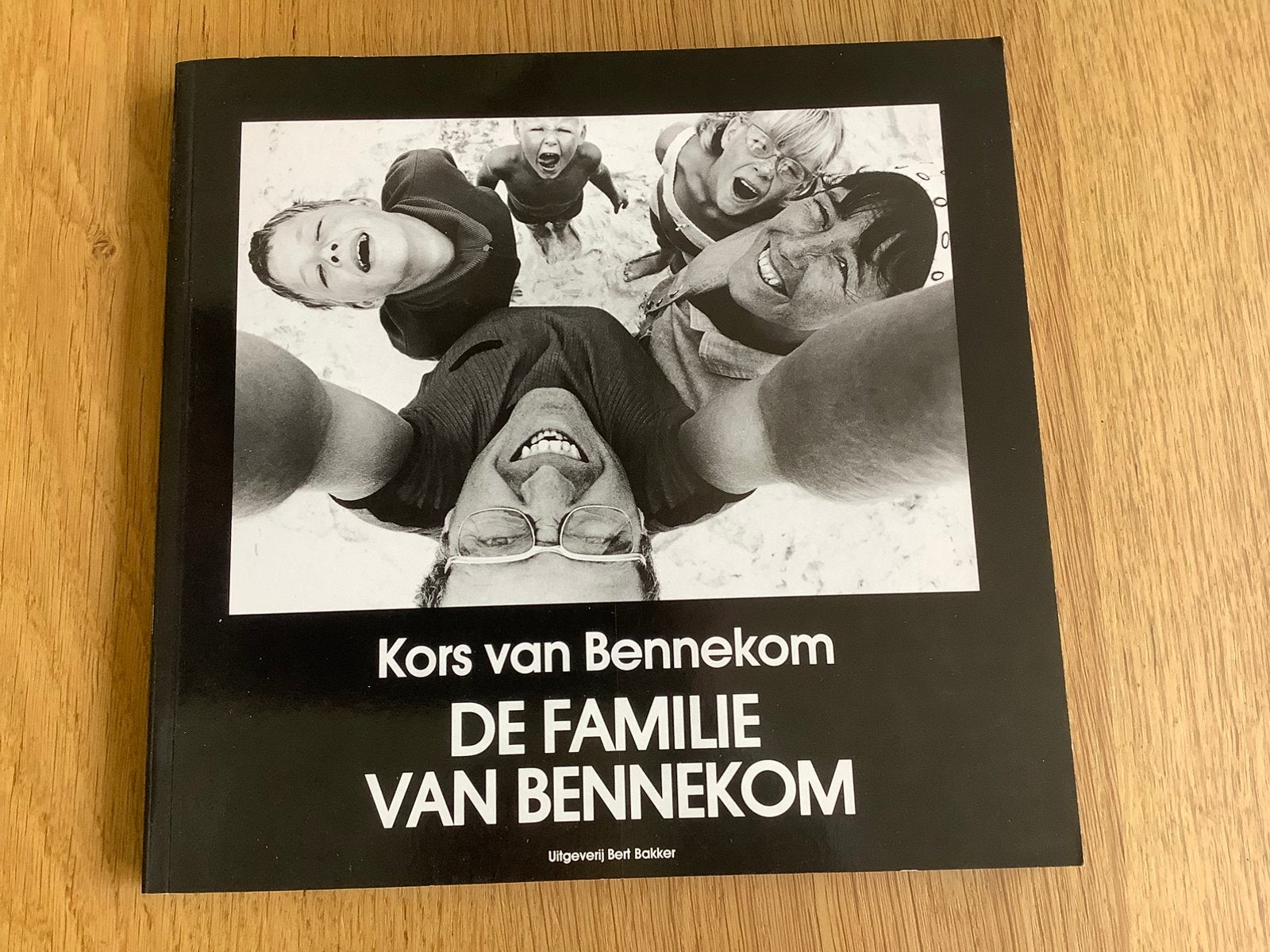 Kors van Bennekom - De Familie van Bennekom fotoboek, Boeken, Ophalen of Verzenden, Zo goed als nieuw, Fotografie algemeen