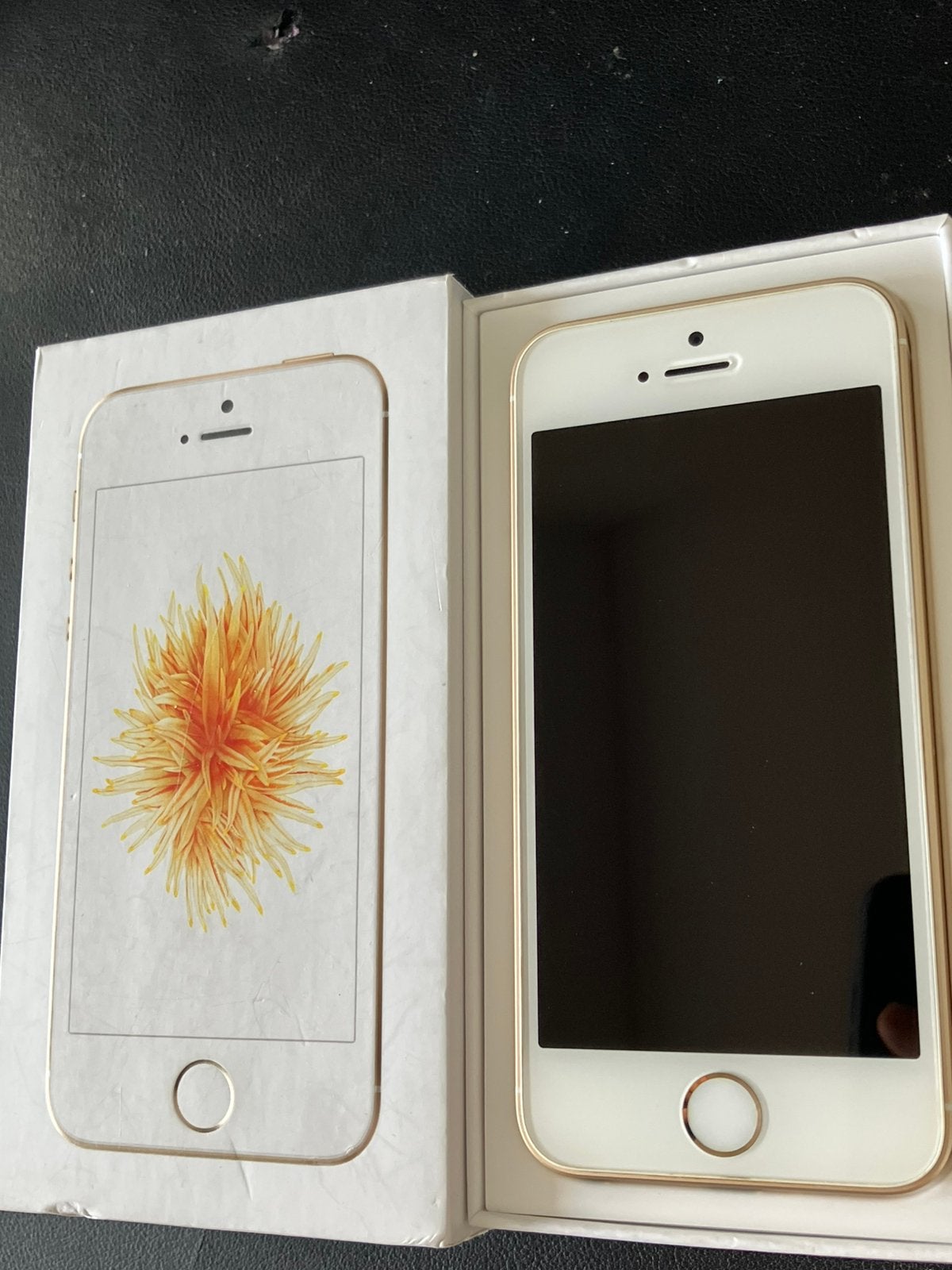 iPhone SE 2016 32GB, Zo goed als nieuw, Zonder simlock, Zonder abonnement, Goud