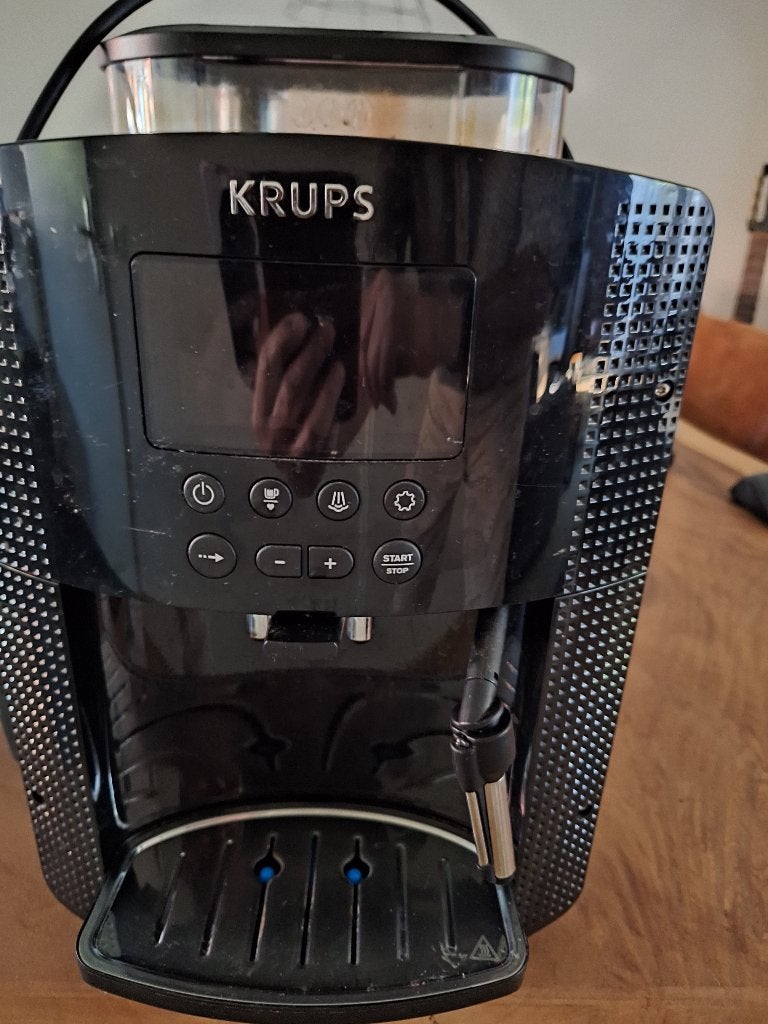 Krups volautomatisch koffiezetapparaat, Ophalen, Gebruikt, Koffiemachine, Koffiebonen