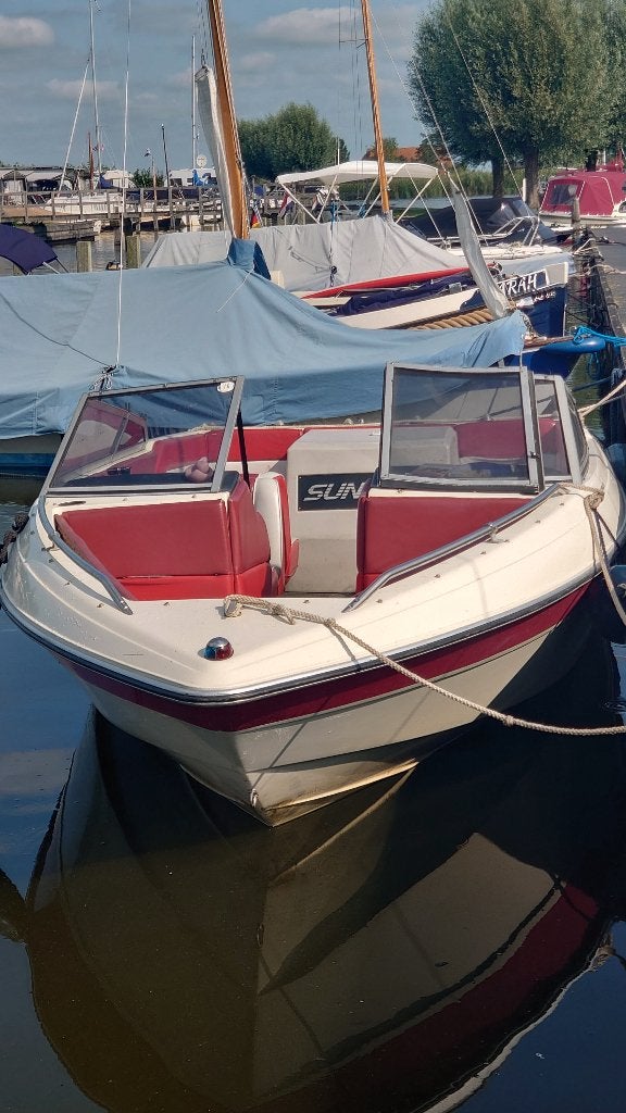 Sunbird Corsica 175 bowrider uit 1989 128 PK incl trailer, Watersport en Boten, Speedboten, Ophalen, Overige merken, 128 pk, Gebruikt