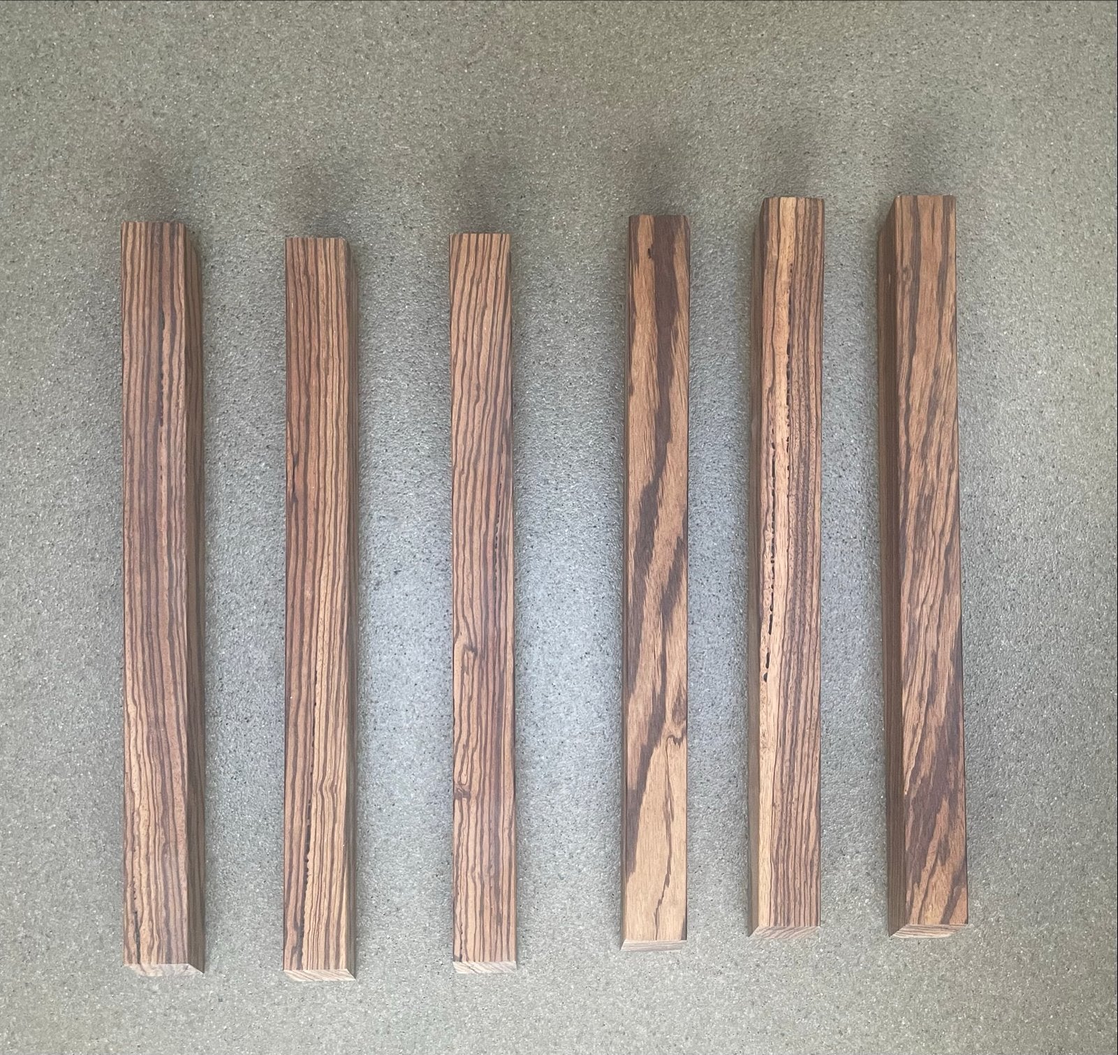 6 houten tafelpootjes 3,5x3,5x41 cm met schuine zijden, Ophalen, Tafelpoot, Nieuw, Minder dan 50 cm
