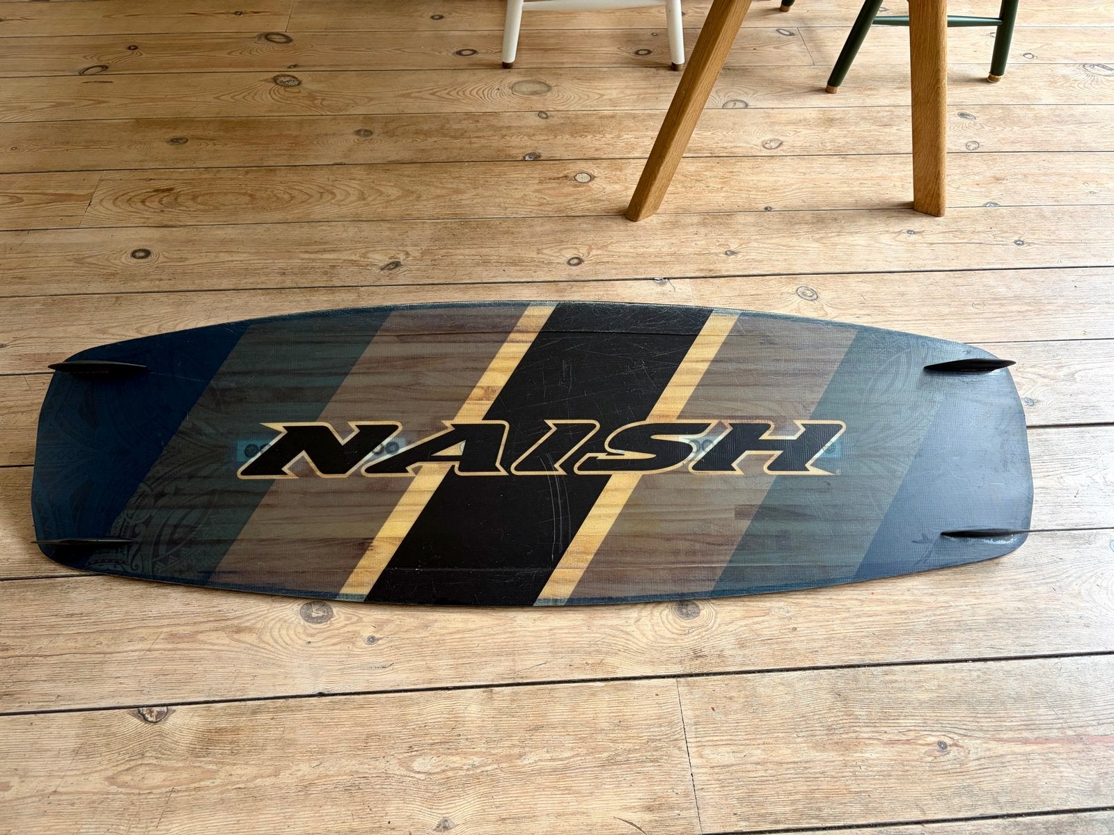 Naish Traverse 144x42.5 s25 Kitesurfboard, Twintip, Ophalen of Verzenden, Gebruikt, Kiteboard
