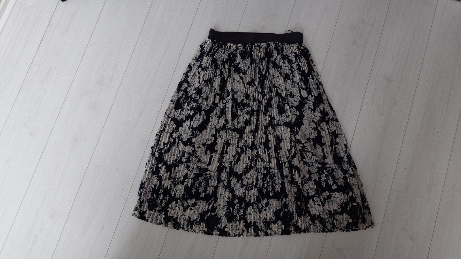 S.Oliver geplooide midi rok met bloemenprint, maat 42, Kleding | Dames, Blauw, Maat 42/44 (L), Ophalen of Verzenden, Zo goed als nieuw