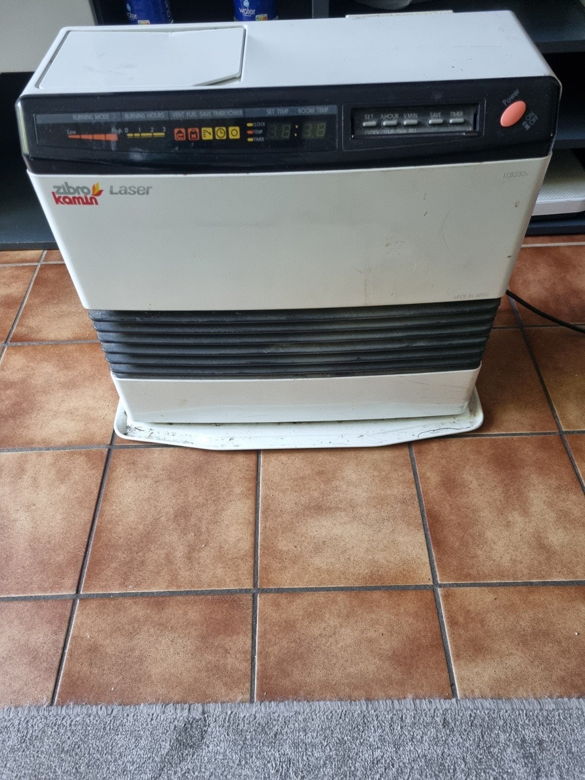 Zibro laserkachel LCB230 incl 2 cans petroleum, Ophalen, Gebruikt, Overige brandstoffen, Petroleumkachel