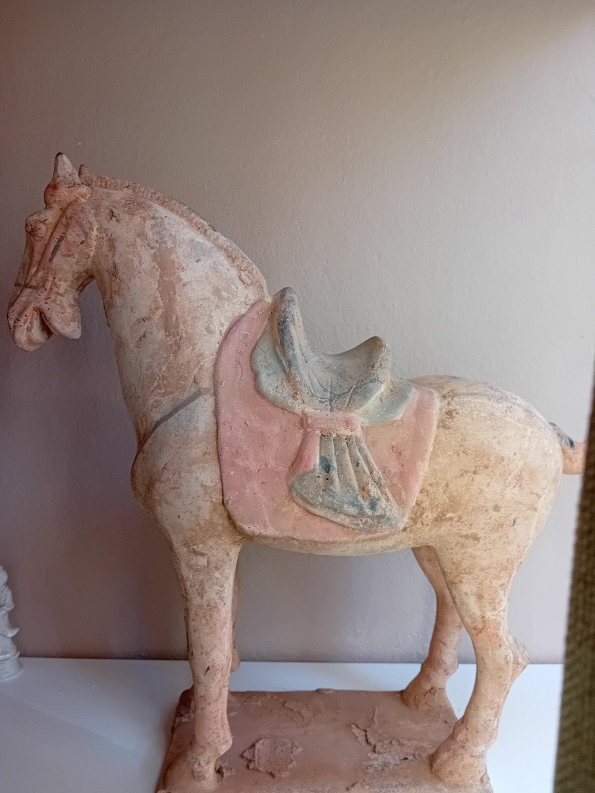 Terracotta Paard Beeld - 38cm Hoog, 39cm Lang, Antiek en Kunst, Kunst | Beelden en Houtsnijwerken, Ophalen of Verzenden