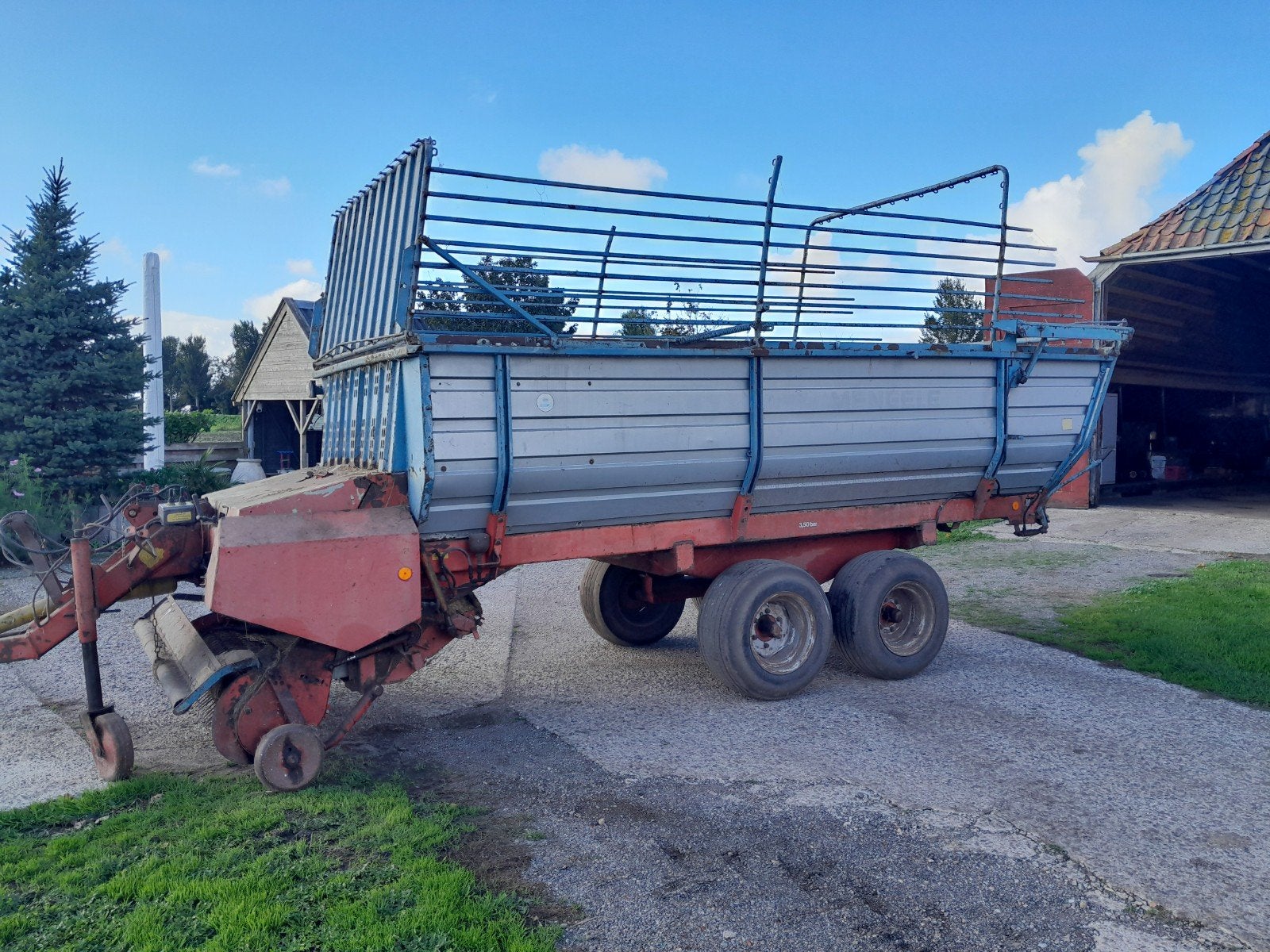 Mengele Garant 430 Opraapwagen, Ophalen, Akkerbouw, Oogstmachine