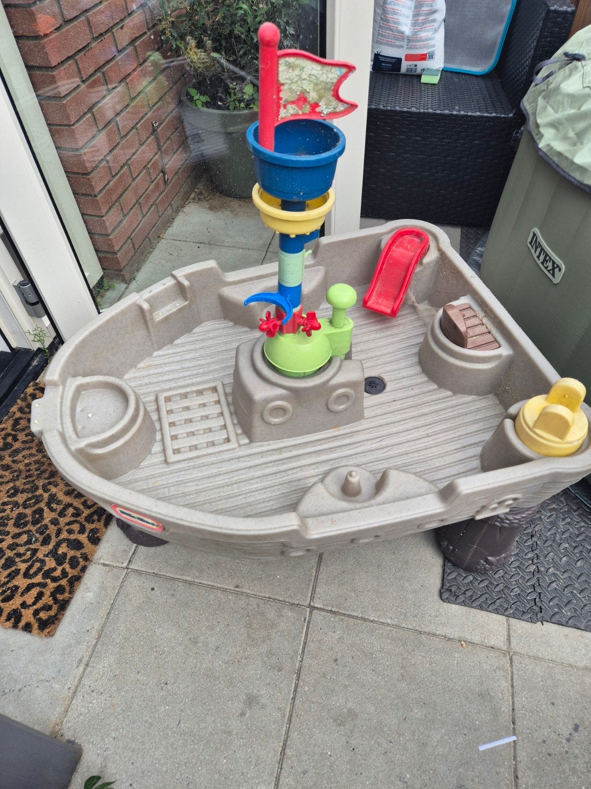 Little Tikes Zand- en Watertafel Boot met accessoires, Ophalen, Gebruikt