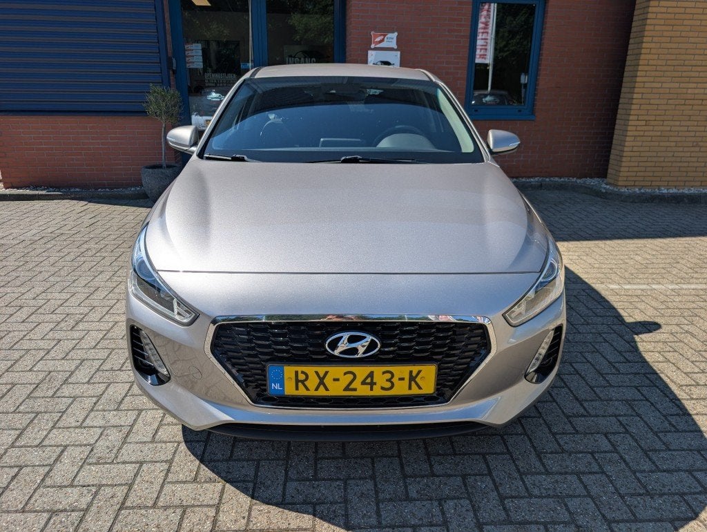 Hyundai I30 1.0 T-GDI COMFORT, Trekhaak,Cruise,PDC,Navi,Came, Voorwielaandrijving, Euro 6, Wit, Origineel Nederlands