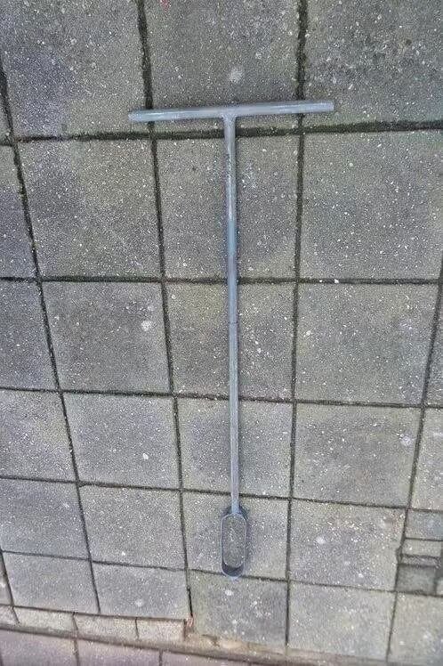 Grondboor - Lengte 125cm - Diameter 9cm - €20,=, Tuin en Terras, Ophalen, Zo goed als nieuw, Grondboor