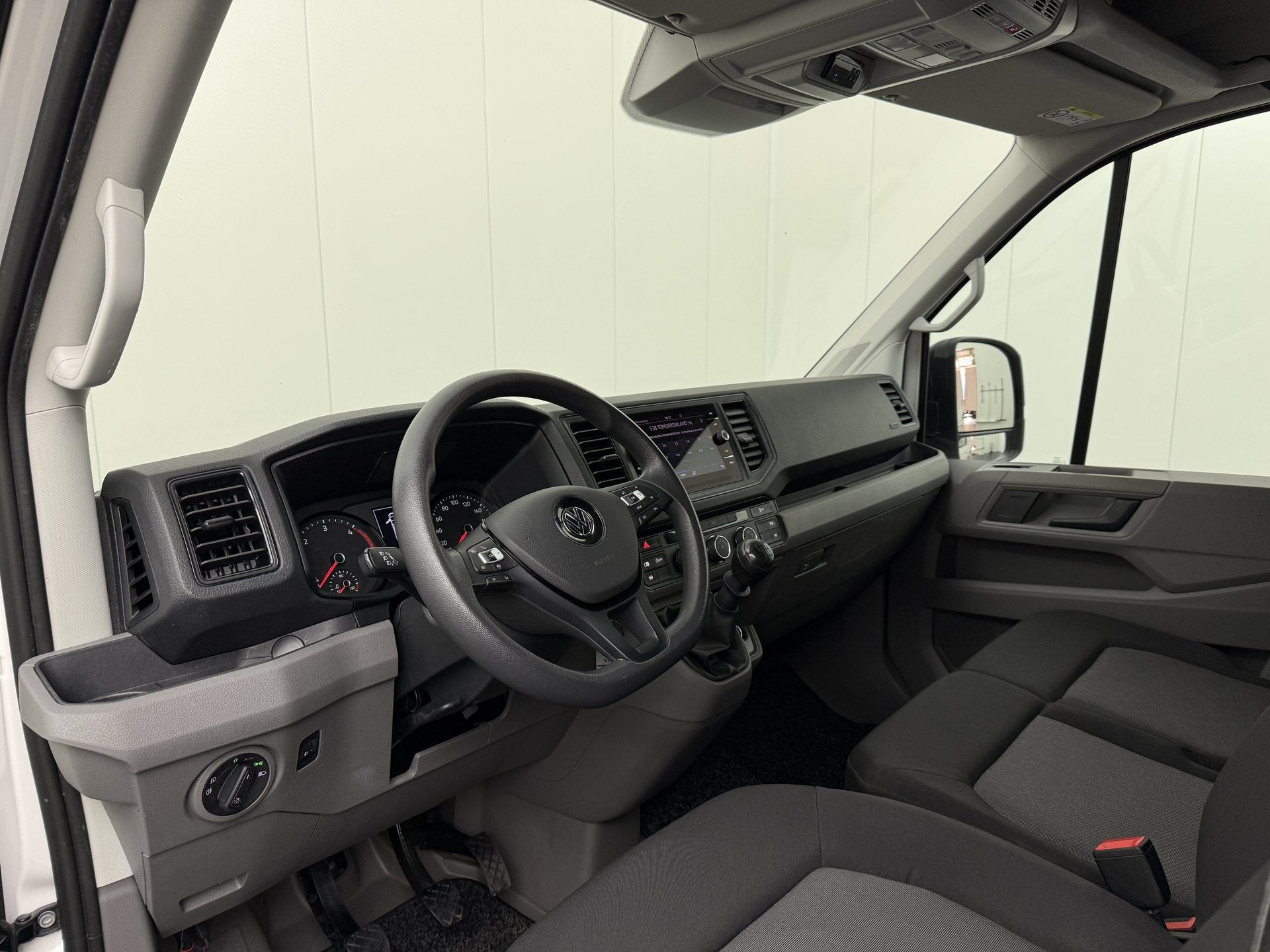 Volkswagen Crafter 2.0TDI 140PK L4H3 Maxi Koelauto | Navigat, Auto's, Bestelauto's, Stof, Gebruikt, 4 cilinders, Volkswagen
