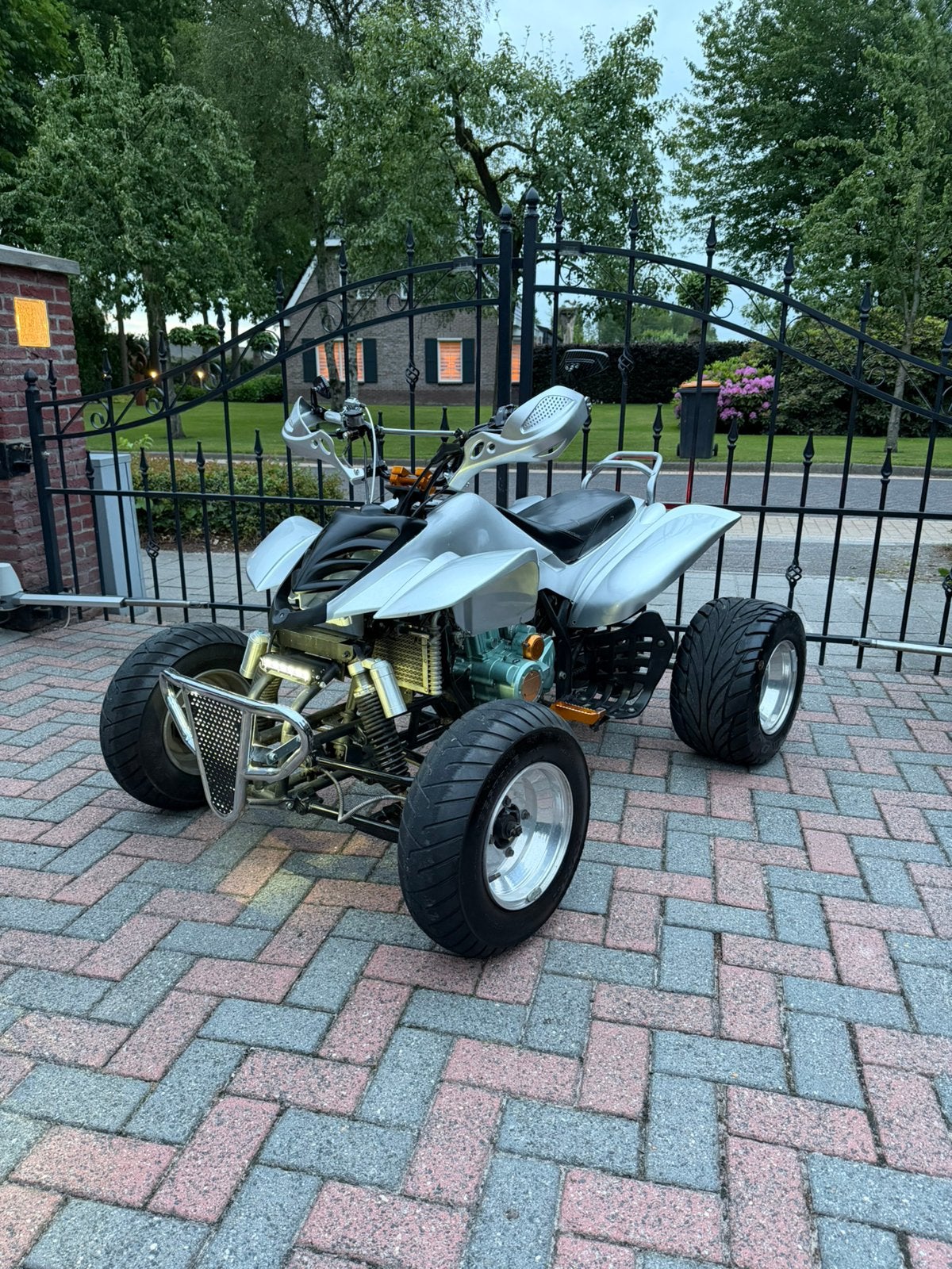 Quad 200cc MET AUTOKENTEKEN!, Ophalen of Verzenden, Zo goed als nieuw, Overige typen
