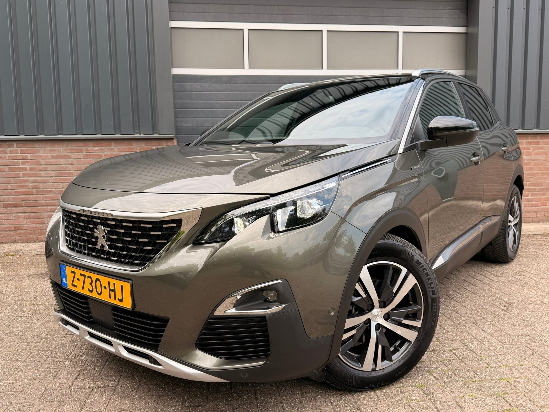 Peugeot 3008 1.6 e-THP 165PK GT Line 4x nieuwe banden All-se, 4 cilinders, Leder en Stof, Bedrijf, 165 pk