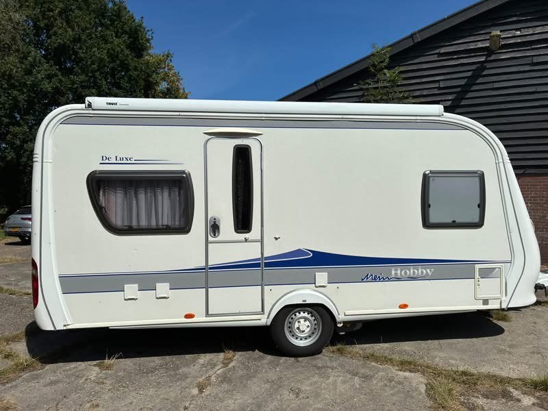 TE KOOP – Hobby De Luxe 460 UFE | Bouwjaar 2009, Rondzit, Hobby, Particulier, Tot en met 4