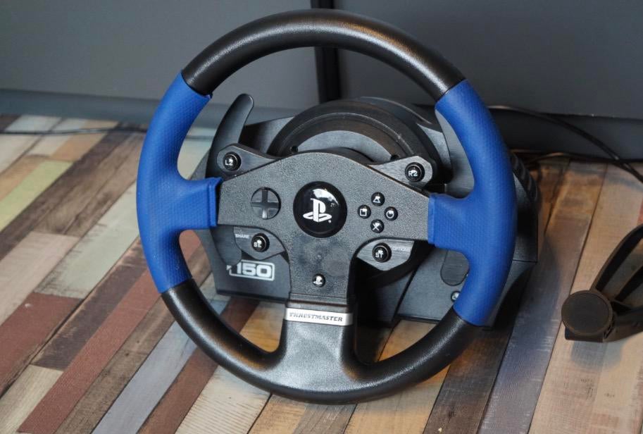ThrustMaster T150, Spelcomputers en Games, Spelcomputers | Sony PlayStation Consoles | Accessoires, Ophalen of Verzenden, Zo goed als nieuw