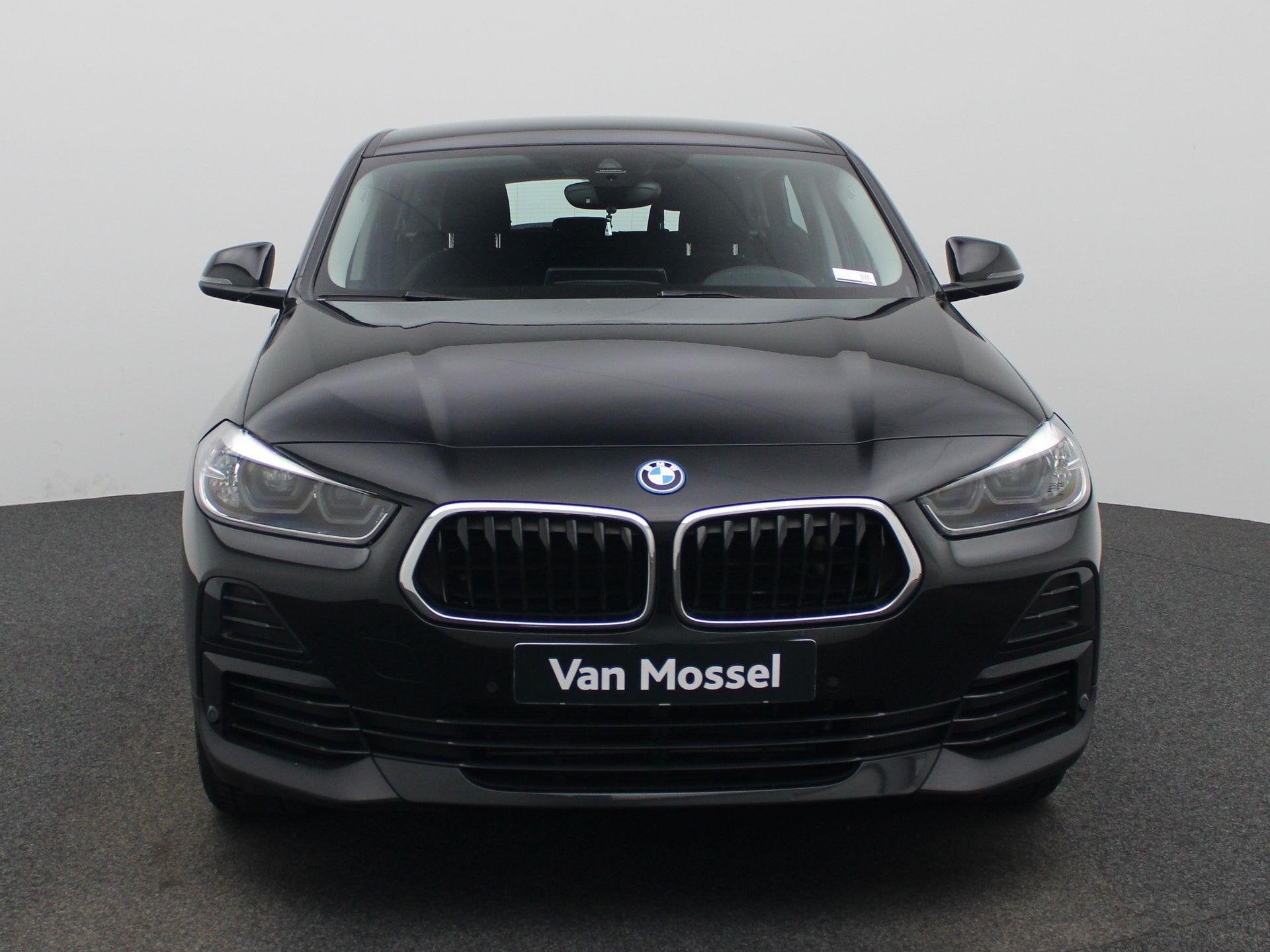 BMW X2 xDrive25e | Automaat | Head-up Display | Achteruitrij, Auto's, BMW, Automaat, 12 maanden, Gebruikt, Zwart
