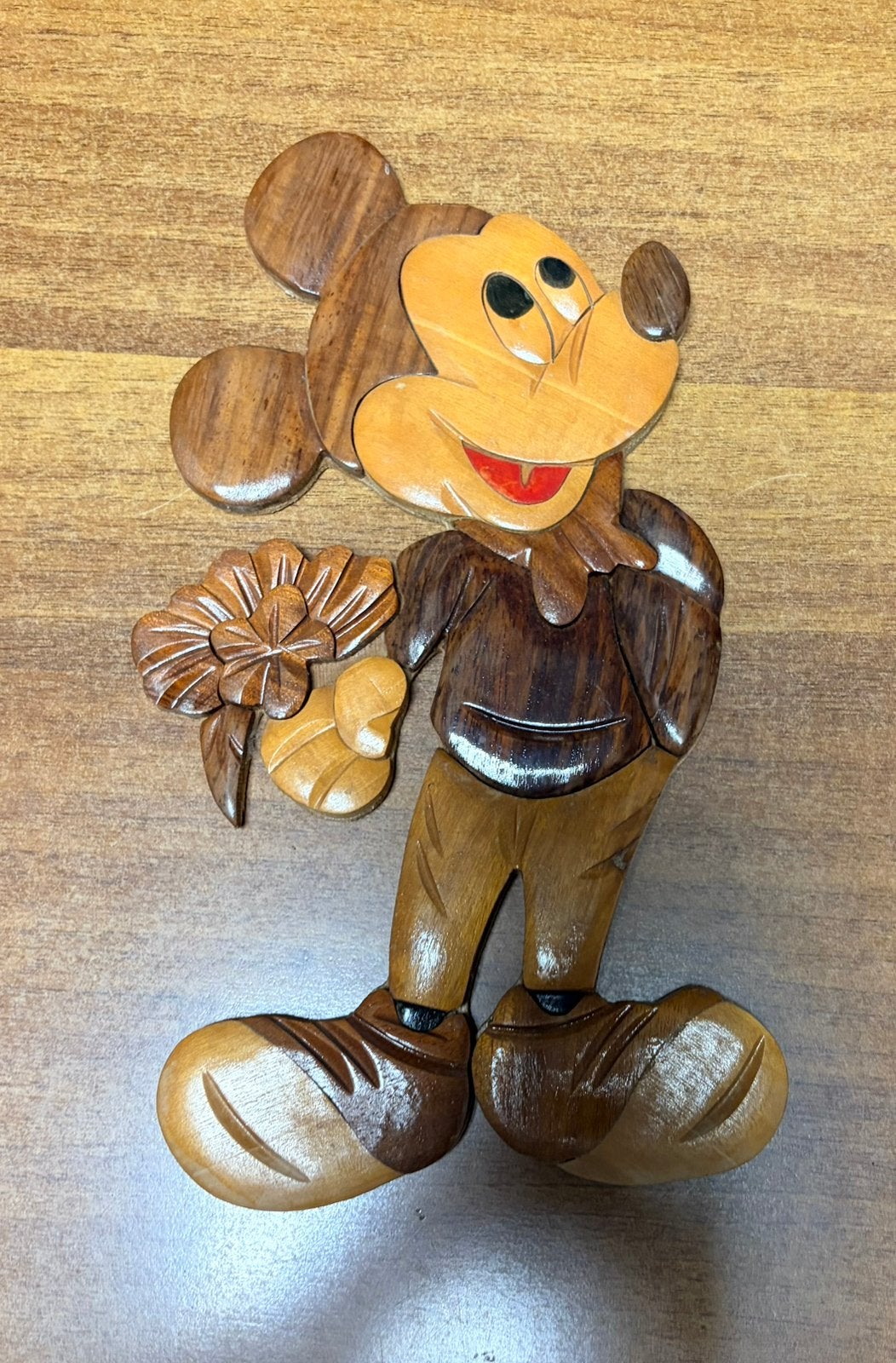 Disney houtfiguur mickey, Verzamelen, Ophalen of Verzenden, Mickey Mouse, Gebruikt, Beeldje of Figuurtje