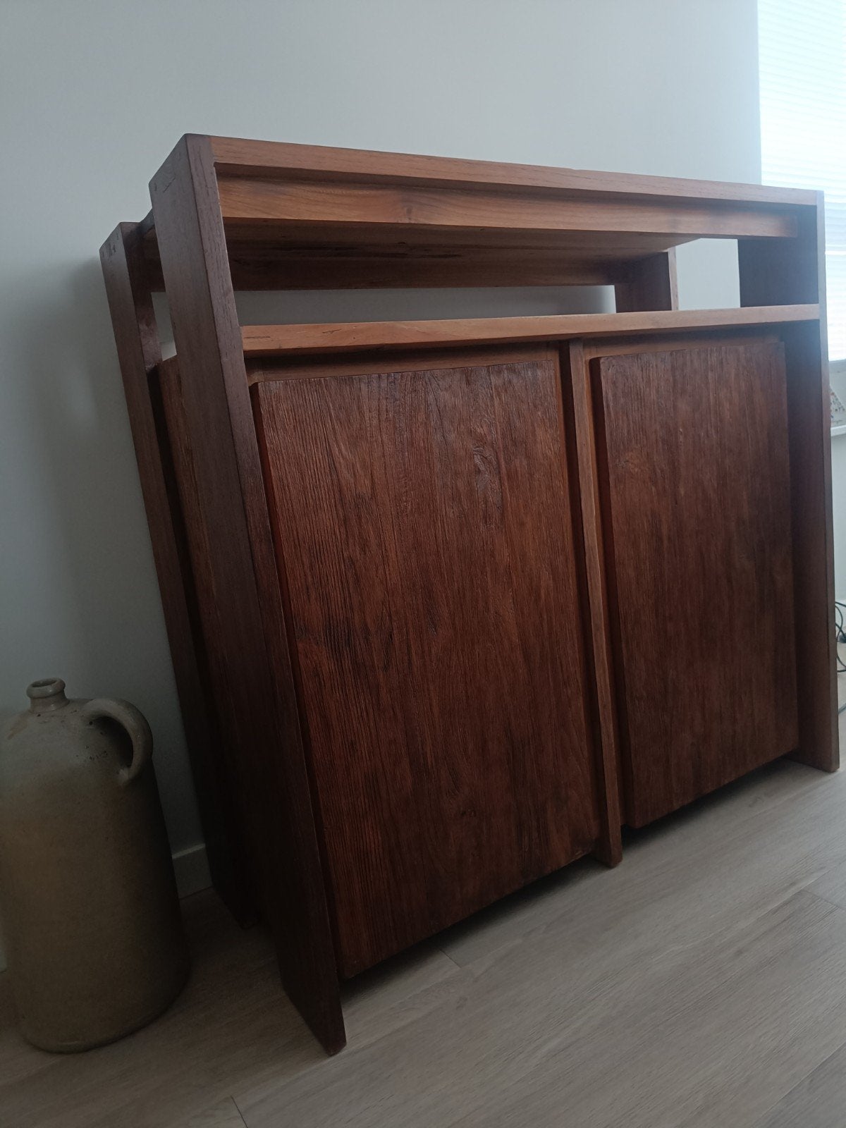 Prachtige houten kast met open vak en deuren, Ophalen, Zo goed als nieuw