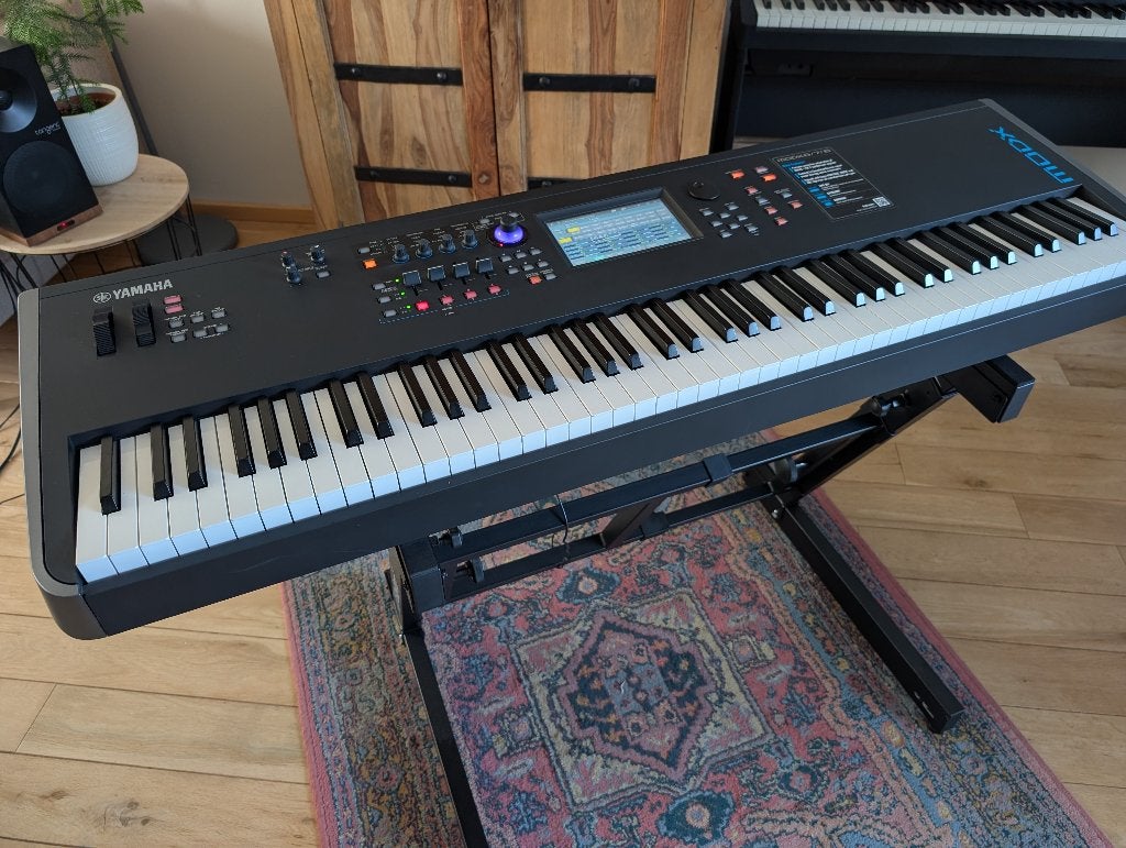 Yamaha MODX8 Synthesizer / Stage Piano, Ophalen, Yamaha, Zo goed als nieuw, 88 toetsen