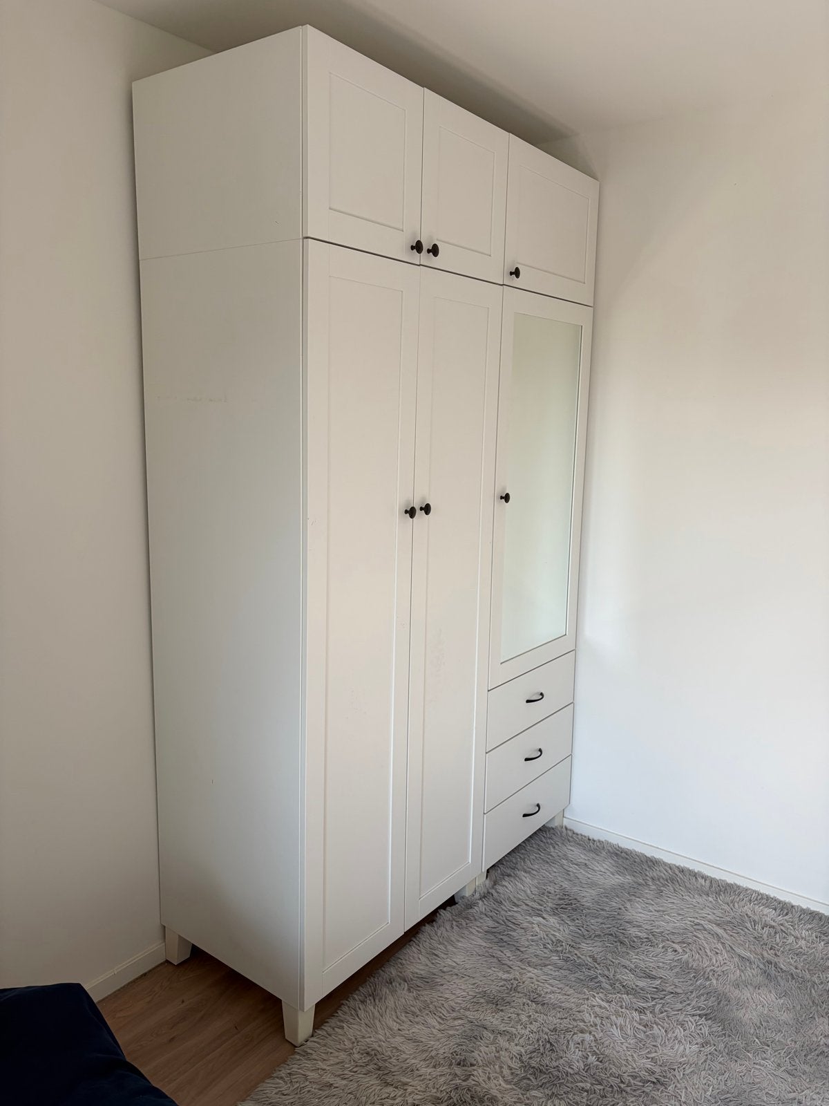 Witte IKEA kast met spiegel en lades, Huis en Inrichting, Kasten | Kledingkasten, Ophalen, Gebruikt, 100 tot 150 cm, 200 cm of meer