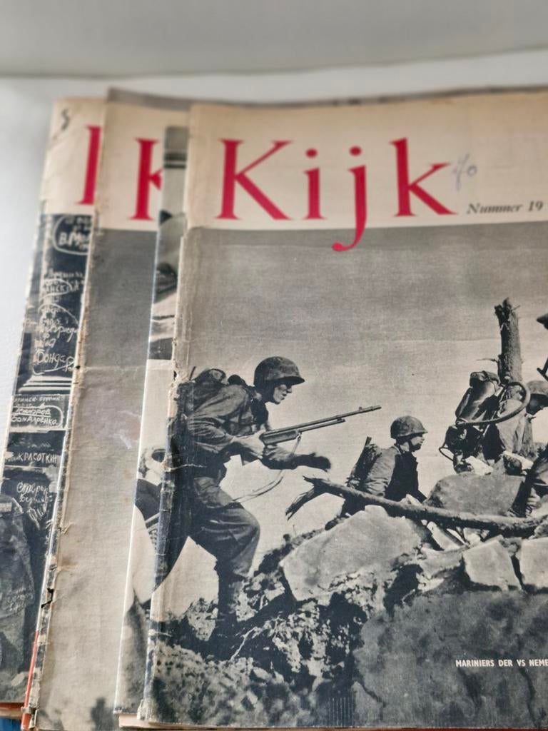 Oude Kijk magazines, Jeugdjuweel en Vrij Nederland, Ophalen of Verzenden, Gelezen