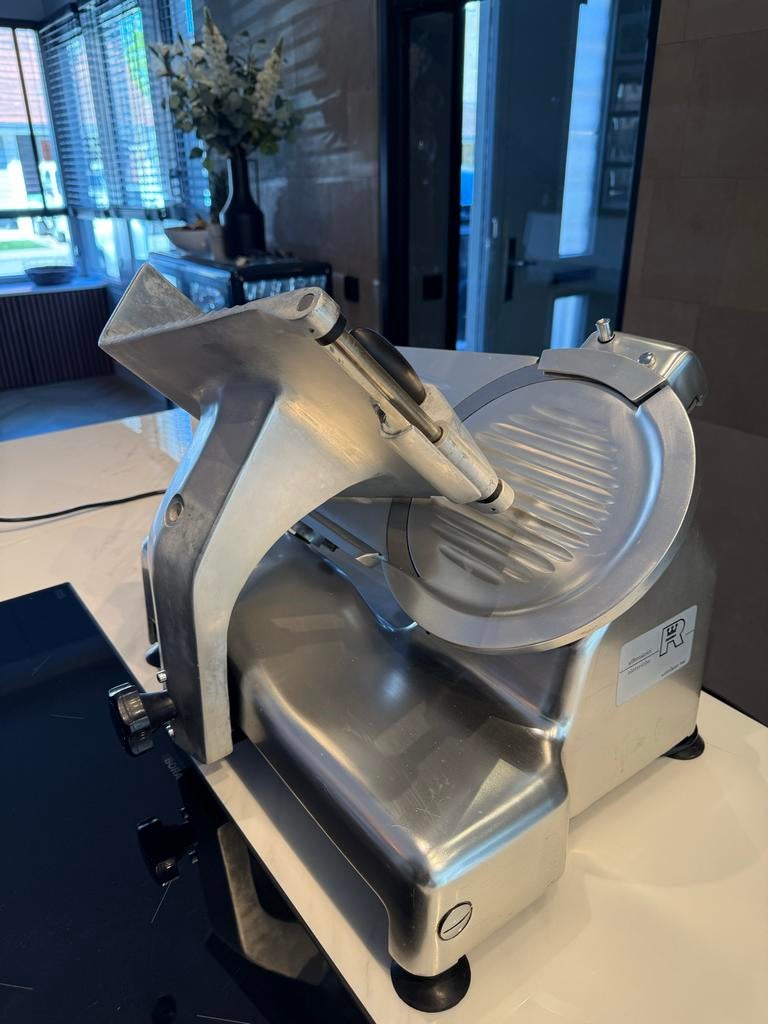 Vintage Italiaanse Regina vleessnijmachine - perfecte staat, Witgoed en Apparatuur, Ophalen of Verzenden, Gebruikt