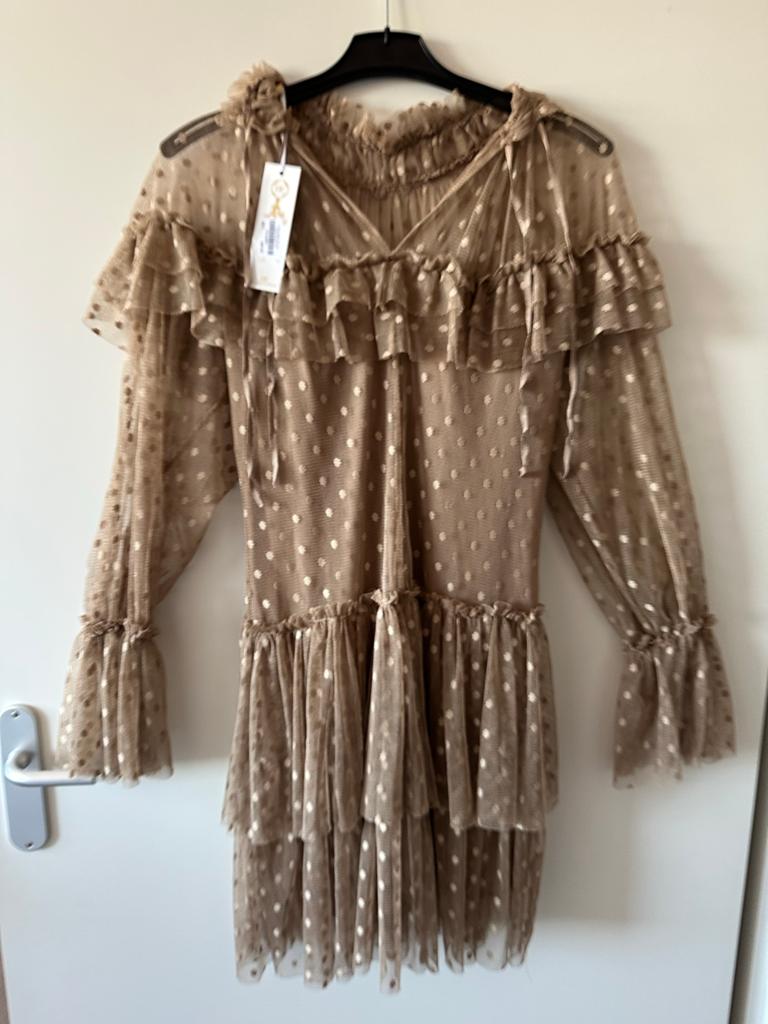 Goldie Estelle Clover Beige Jurk Maat L/XS, Beige, Maat 42/44 (L), Nieuw, Ophalen of Verzenden
