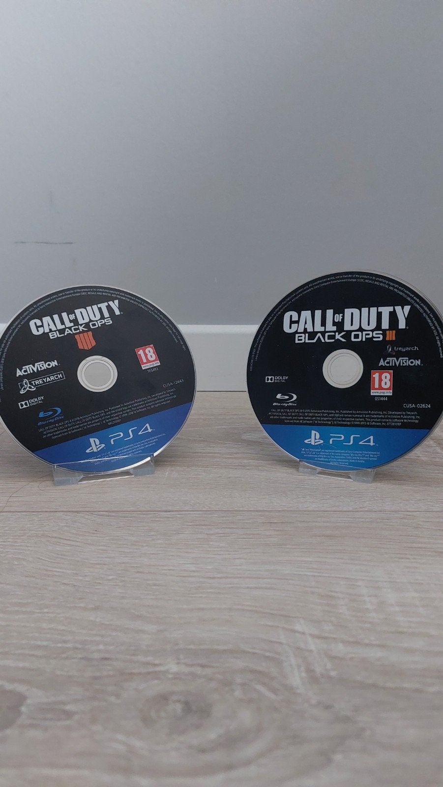 2 PS4 games: Call of Duty Black ops 3 en 4, Gebruikt, Vanaf 18 jaar, Shooter, 1 speler