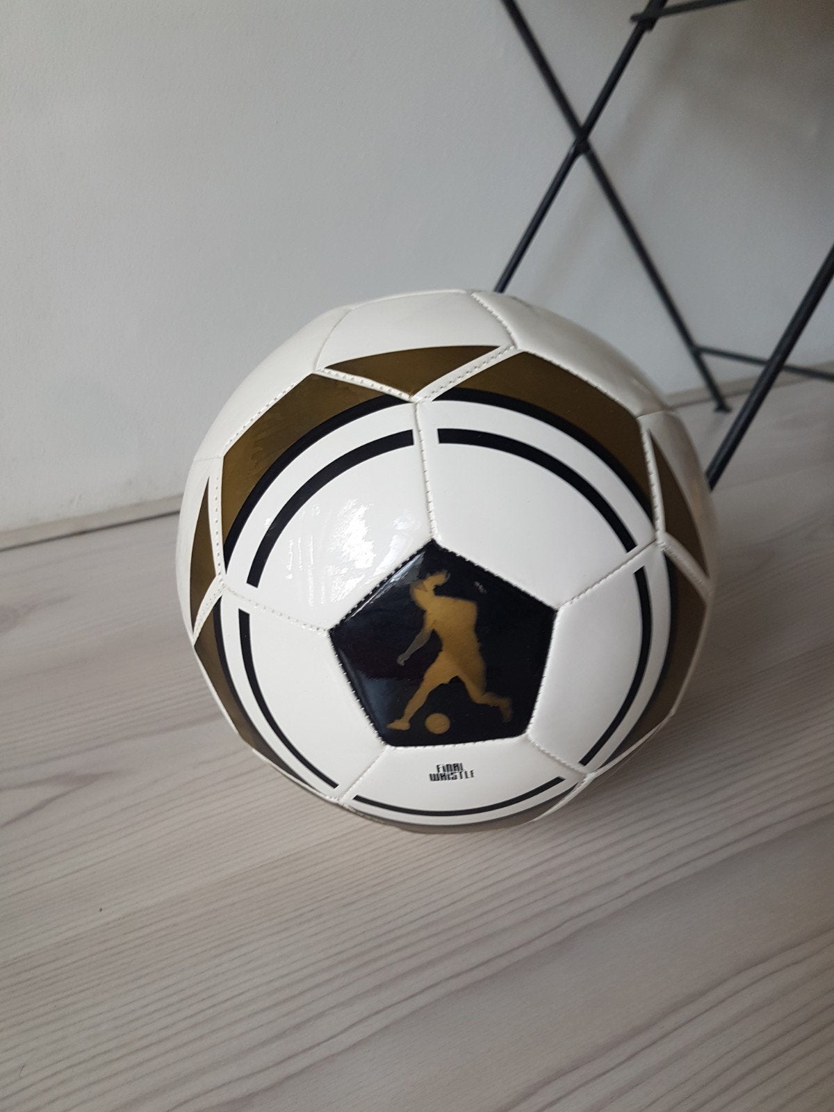 Strand voetvolley bal in size 5, Maat XL, Ophalen of Verzenden, Nieuw, Bal