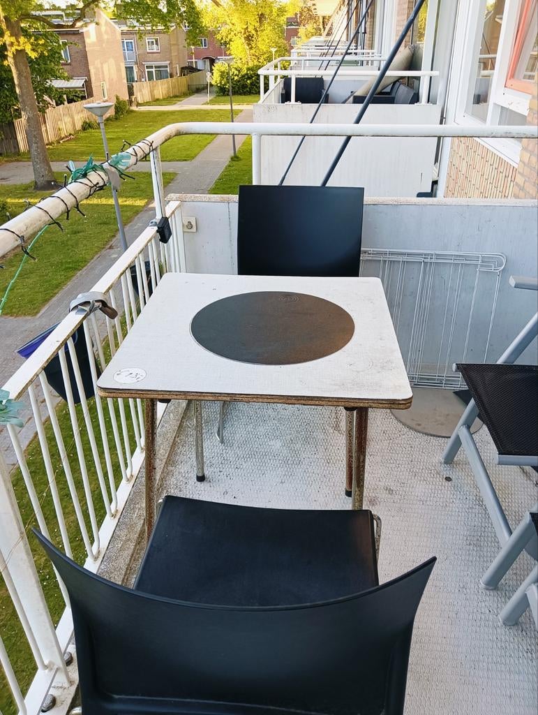 Terrassetje: 2 stoelen + tafel, 2 zitplaatsen, Overige materialen, Gebruikt, Ophalen of Verzenden