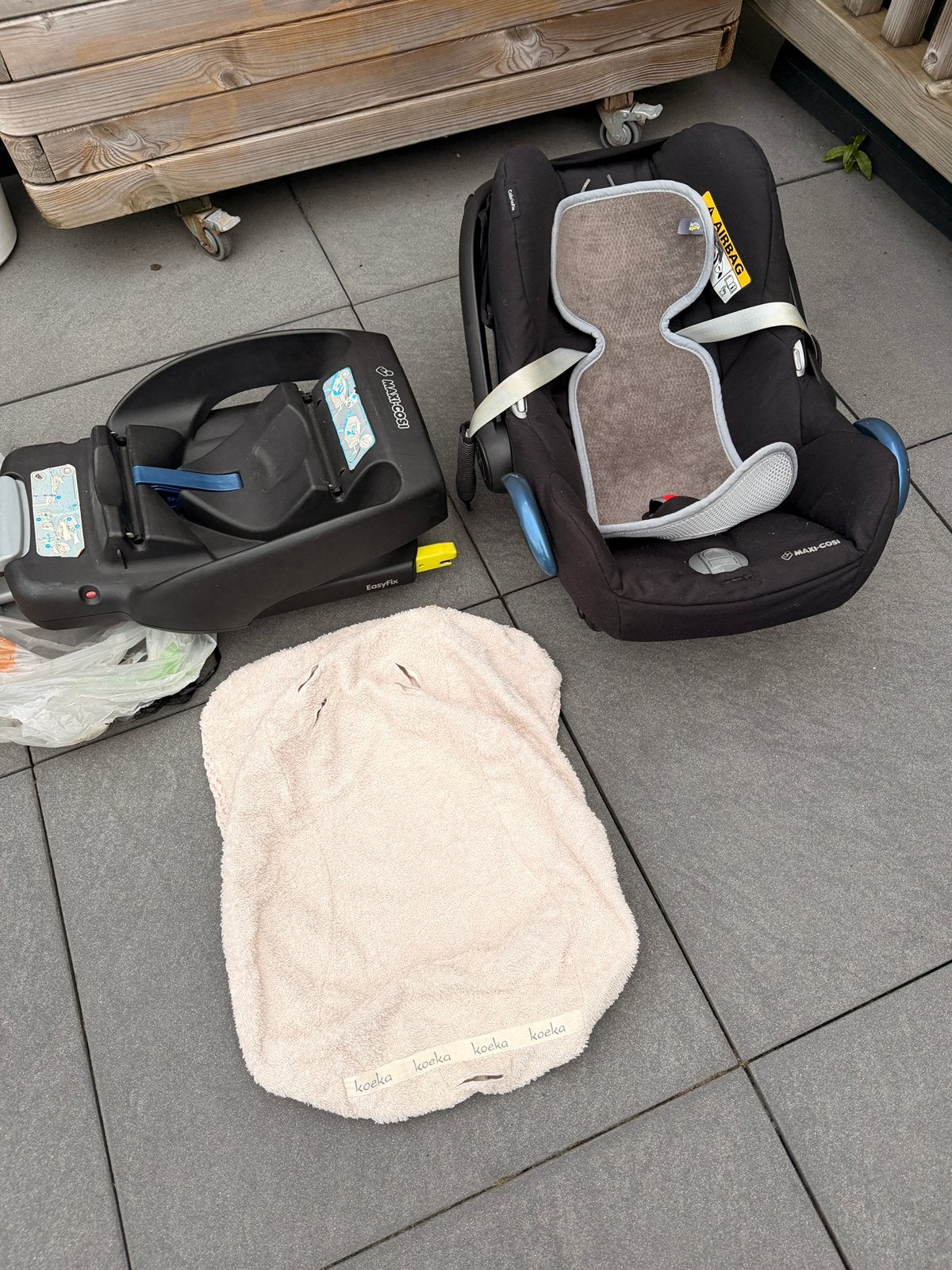 Maxi cosi en isofix voor auto (incl. Accessoires) WEG = WEG, Kinderen en Baby's, Ophalen, Gebruikt, Isofix, 0 t/m 13 kg